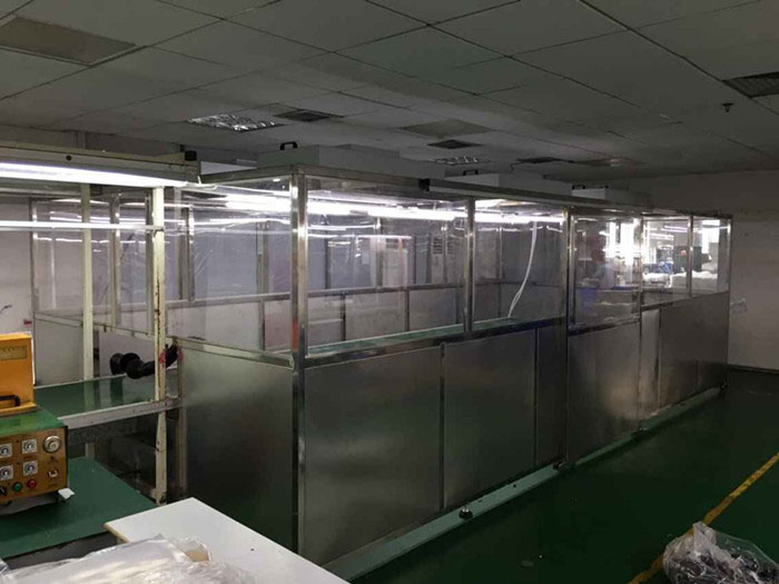 可拓展日皮免费软件又称为连体净化棚或者可连接无尘棚，层流工作棚